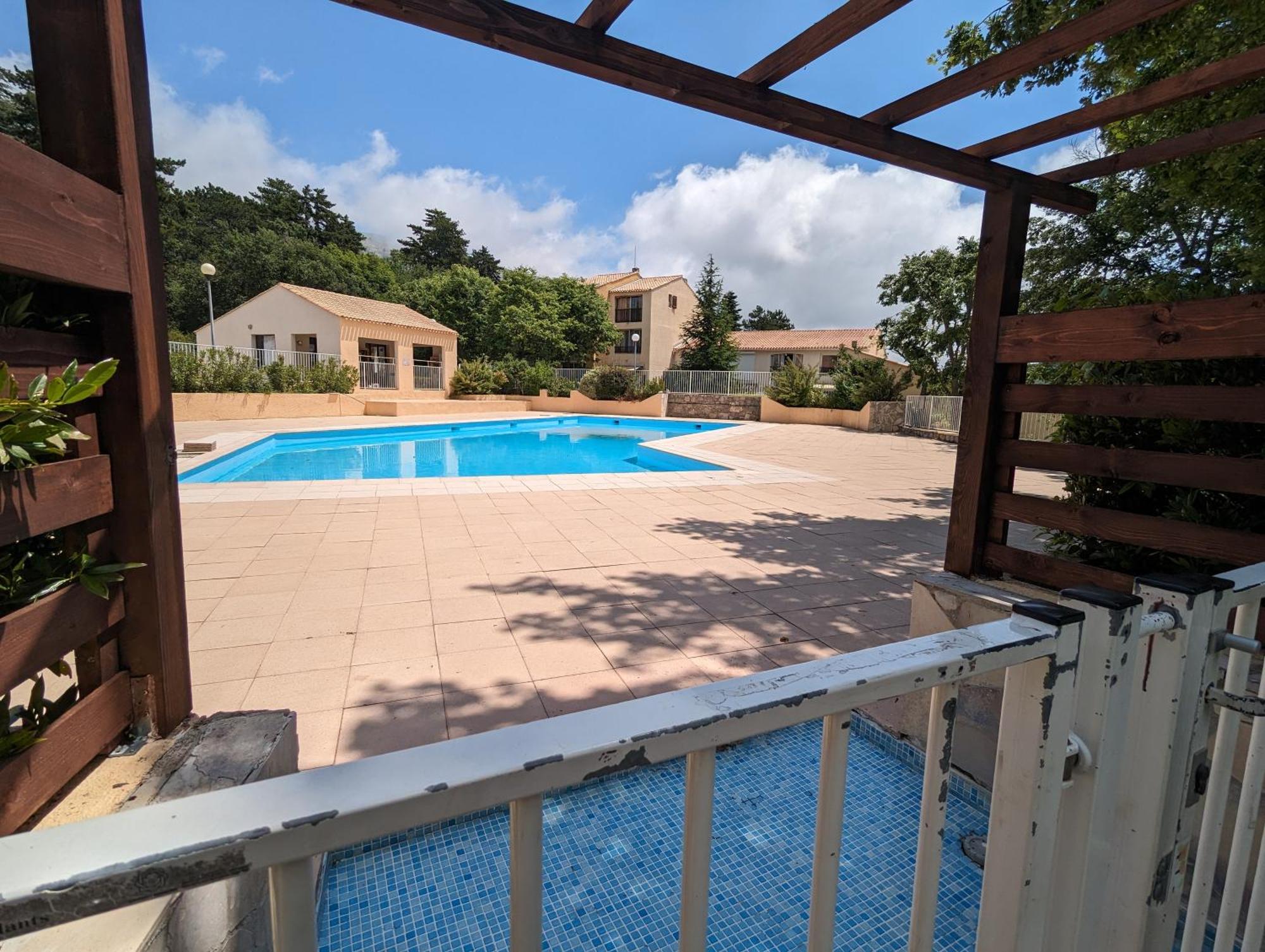 Evasion Au Calme - Maison Cosy Avec Piscine Et Tennis Saint-Vallier-de-Thiey Екстериор снимка